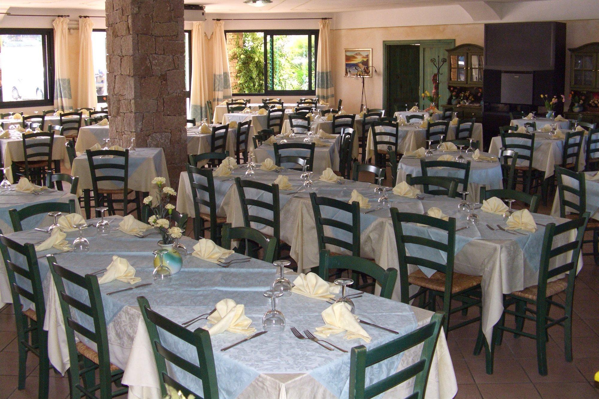 Hotel La Ciaccia Valledoria  Exterior photo